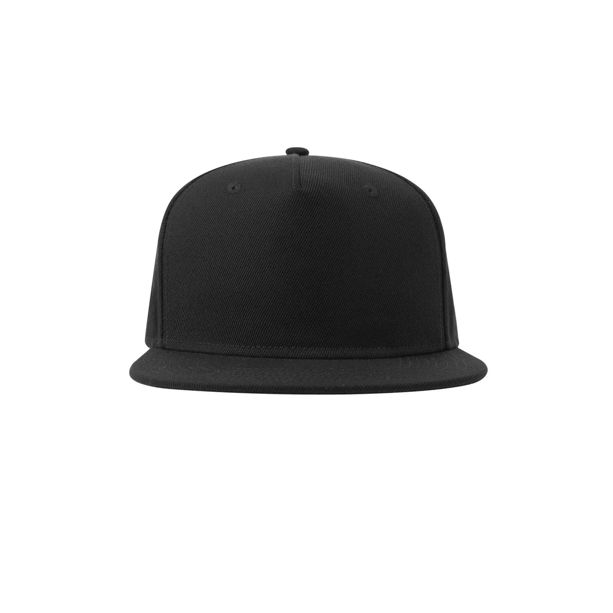 Täysin musta Snap Five-S -lippis-tyylinen streetwear-snapback-lippis, jossa on tasainen lippa.